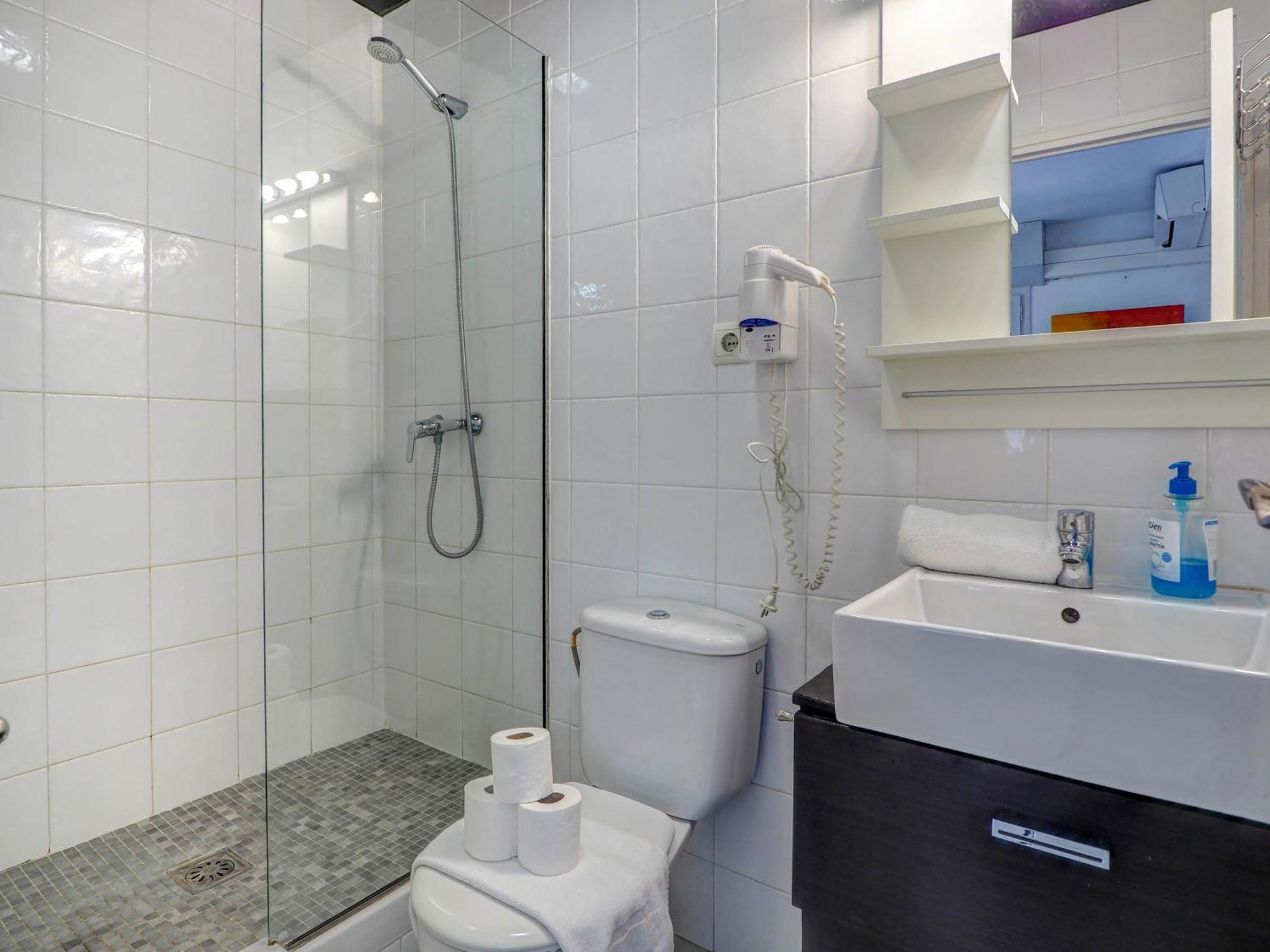 Los Globos Beach Studio By Hello Homes Sitges Zewnętrze zdjęcie